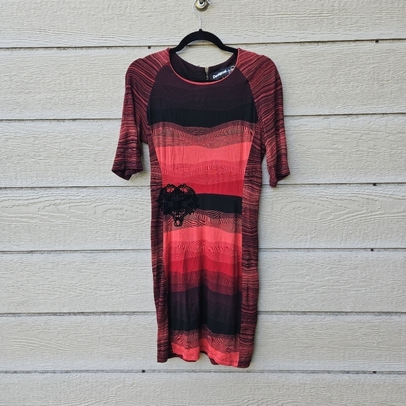 Desigual Dresses & Skirts - Desigual red and black bodycon half-sleeve dress with heart applique medium